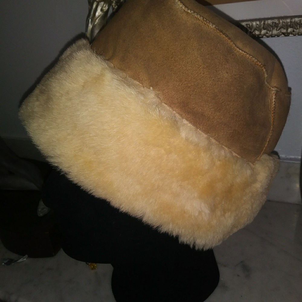 hat - Picture 3 of 3